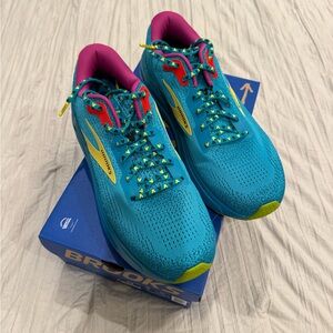 Brooks x Run Disney Men’s Teal and Yellow Athletic Shoes